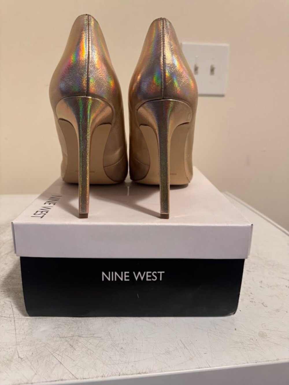 Size 12 Nine West Tatiana Light pink heels - Picture 3 of 5
